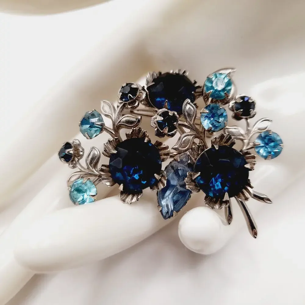 Vintage 1950s Blue Rhinestone Floral Brooch Silver Tone Mid Century